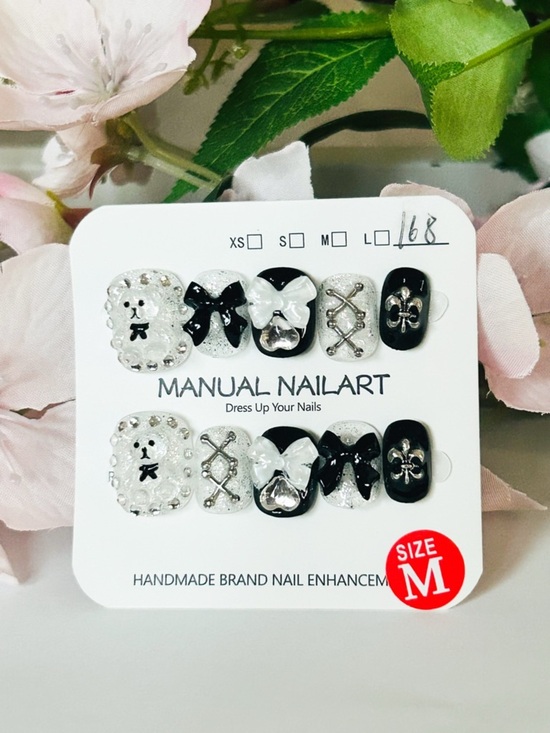 Handmade Other - Manual Nailart Black & White Bow Press-On Nails